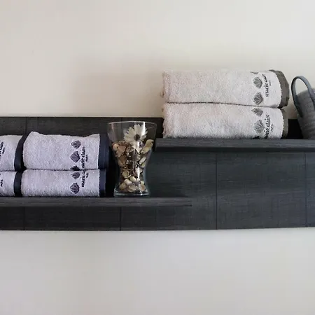 Apartma Sobe Pulec Apartment Dobrovo