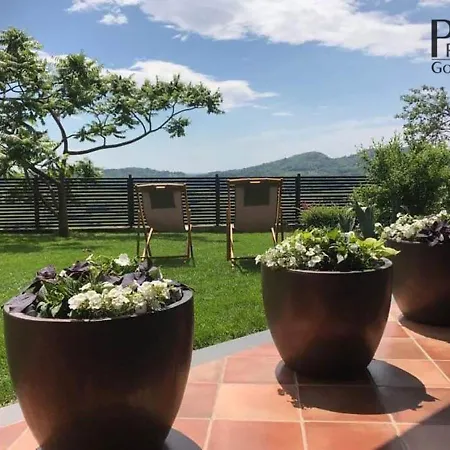 Apartma Sobe Pulec Апартаменты *