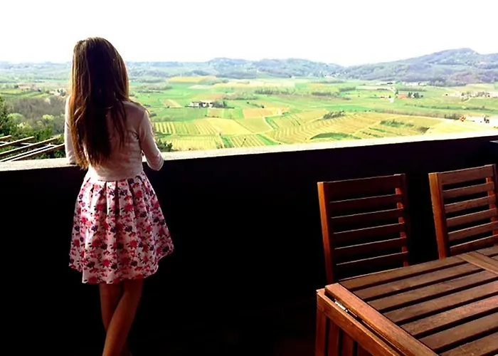 Apartma Sobe Pulec *