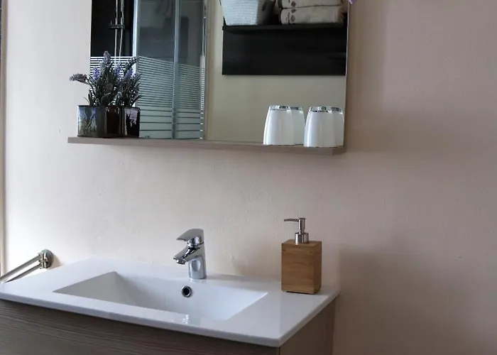 Apartma Sobe Pulec דוברובו