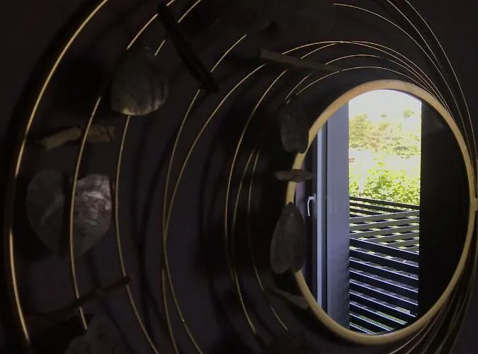 Διαμέρισμα Apartma Sobe Pulec Dobrovo